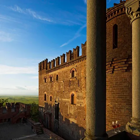 בית חווה Castello Di