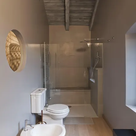 ファームステイ カステッロ ディ ガビアーノ Gabiano