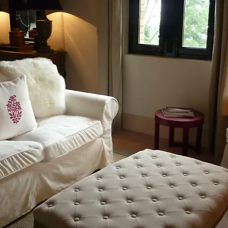 Castello Di בית חווה