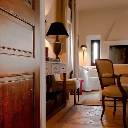 カステッロ ディ ガビアーノ * Gabiano