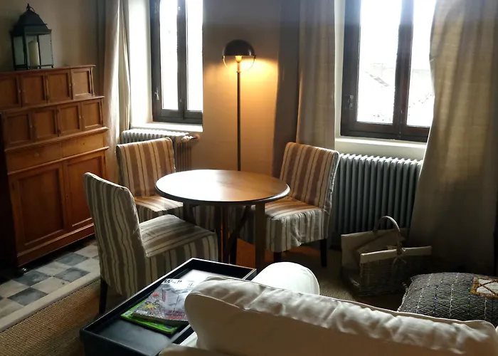 Castello Di * Gabiano